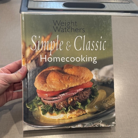 Weight Watchers Other - Weight Watchers Simple & Classic Homecooking Cookbook - Green Cover